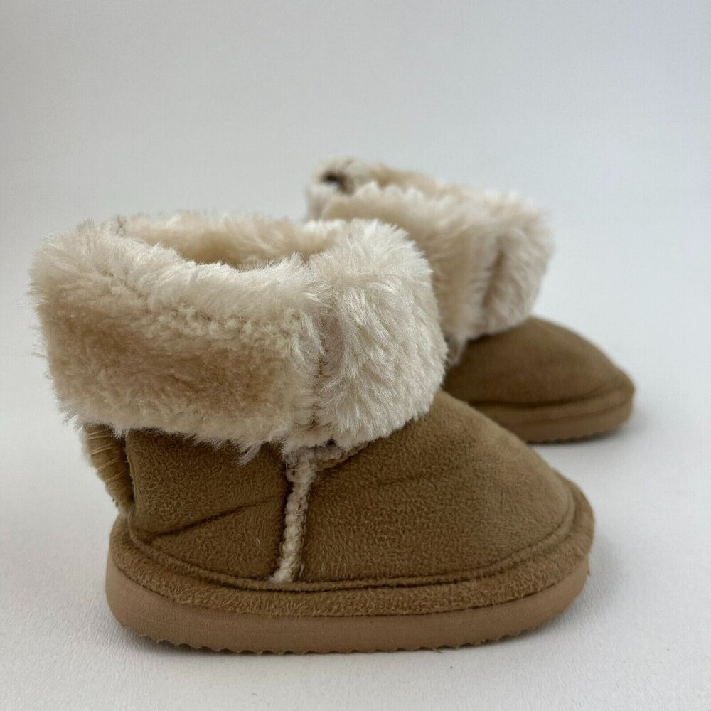 H&M Toddler Girls Size 1-2 Beige Suede Faux Fur Lined Shoes Boots Slip On